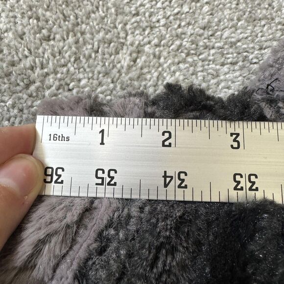 Cejon Vest Womens Small Gray Black Faux Fur Ombre Striped Hook Eye Pockets Lined - Picture 16 of 16